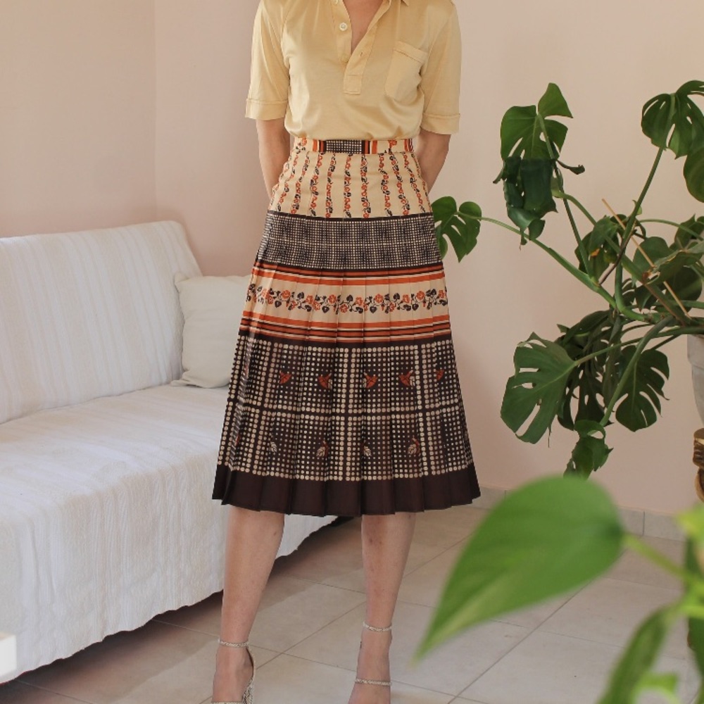 70s Vintage Floral Patterned Pleated Midi Skirt - Picture 6 of 6